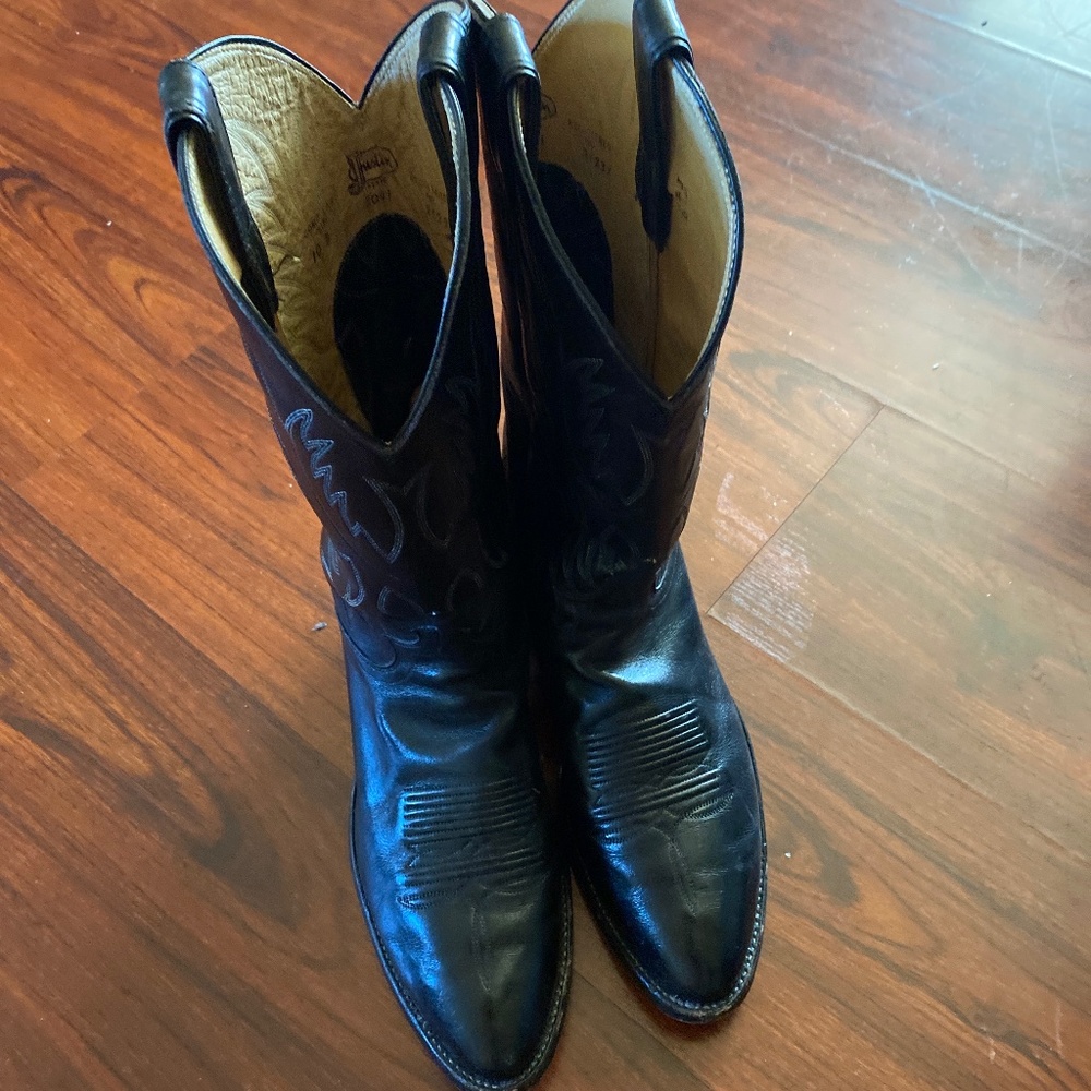 Justin Cowboy Boots